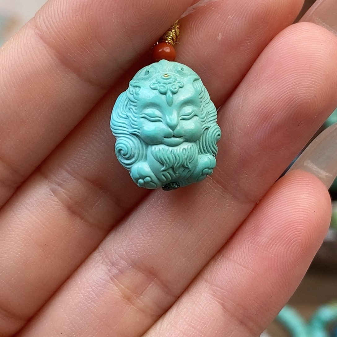 绿松石雕刻未镶嵌