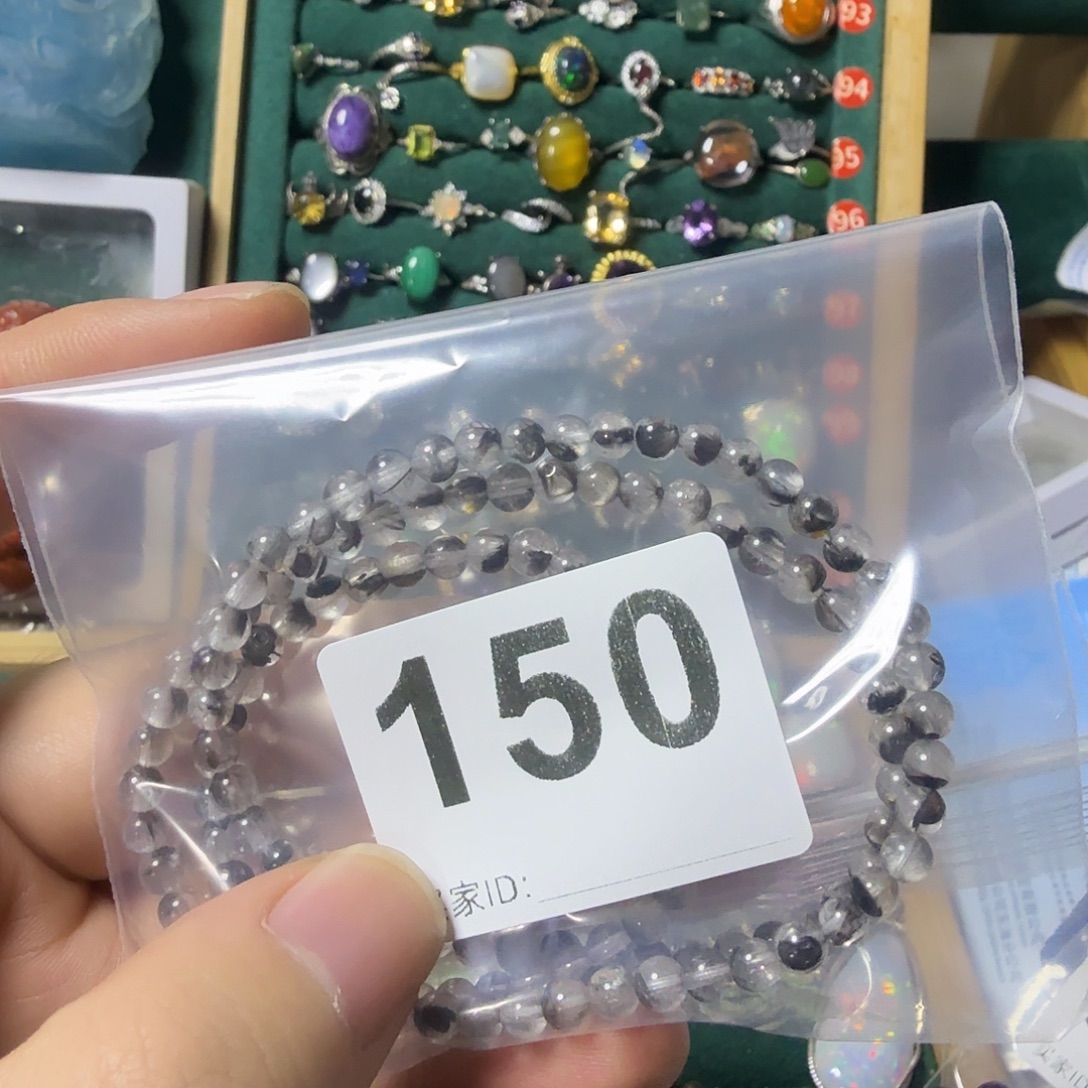 ****儿淡水珍珠颈饰未镶嵌