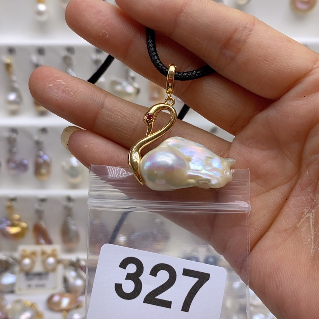 淡水珍珠颈饰银S925镶嵌327