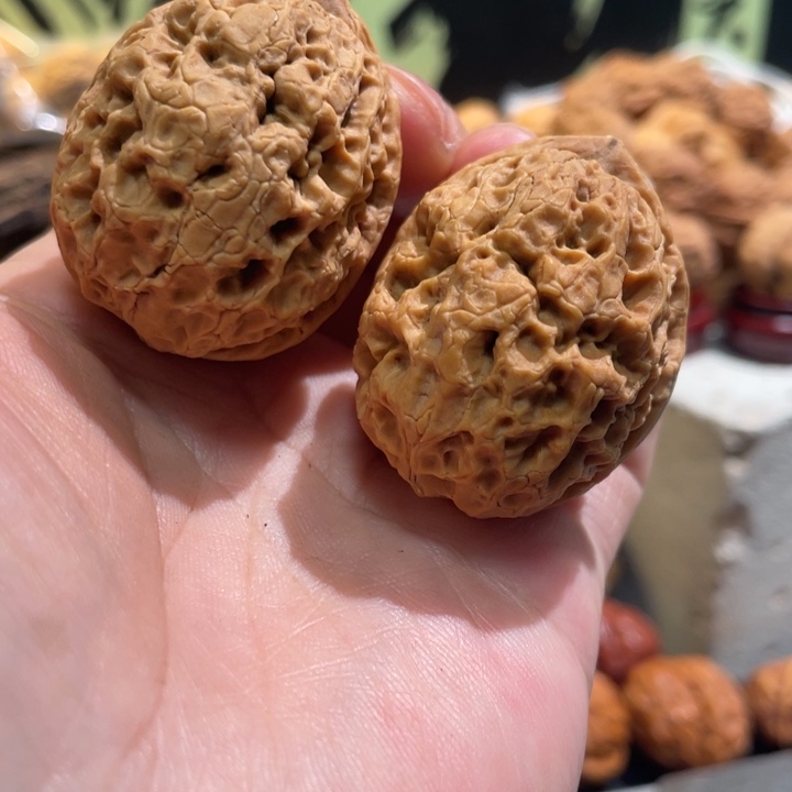 文玩核桃把件编号12