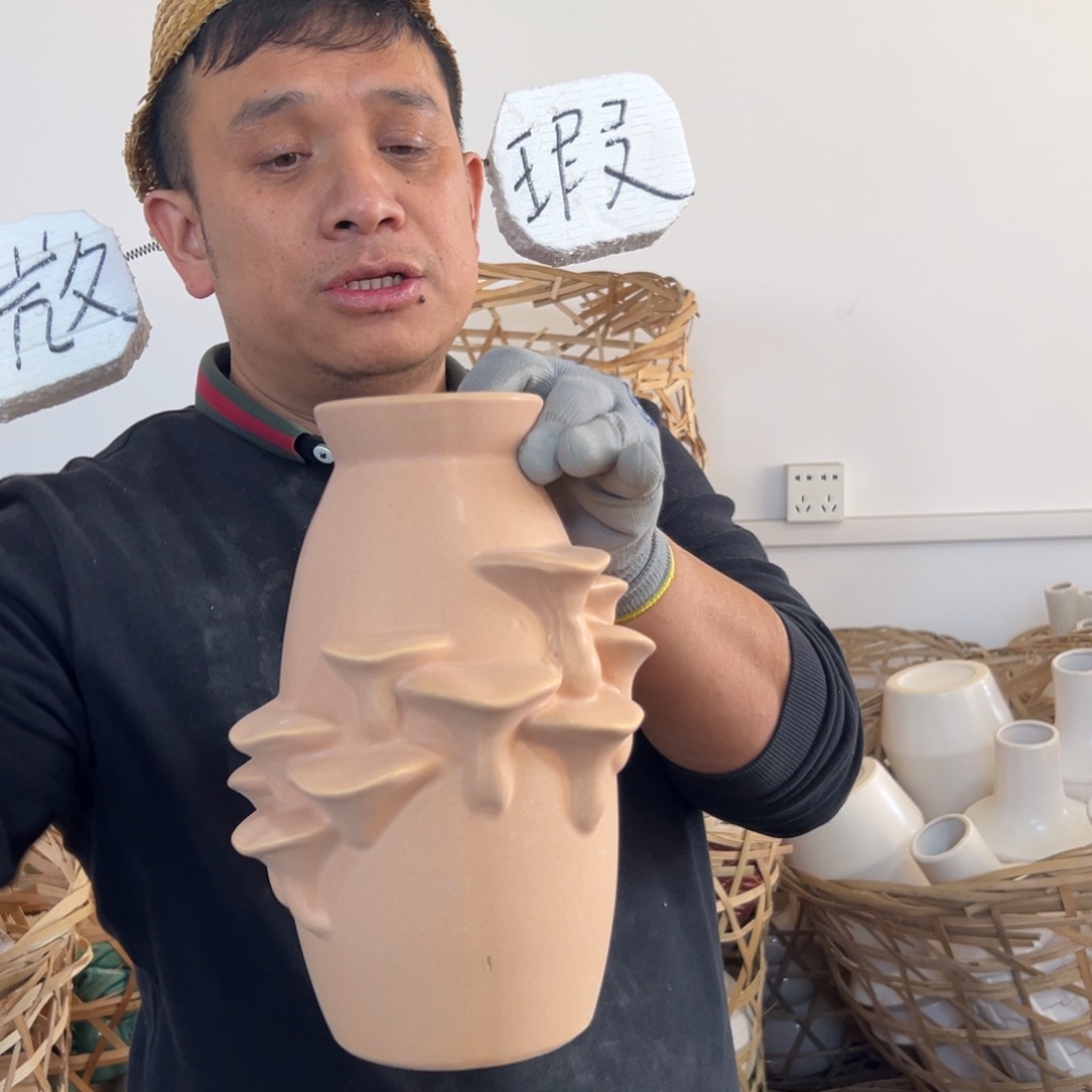 摆件22 号高中低温陶瓷工艺瓶（部分微瑕）