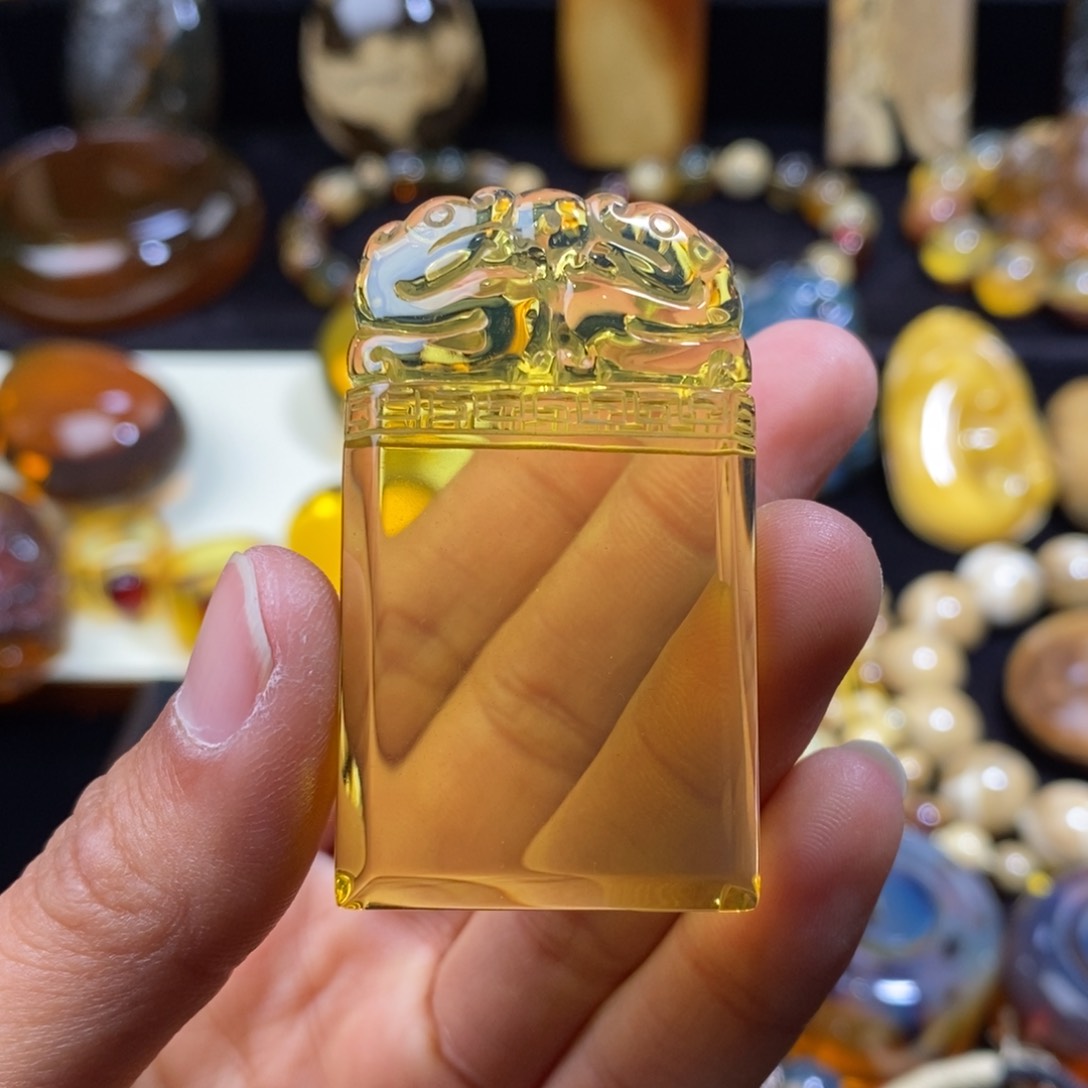 琥珀颈饰未镶嵌16克