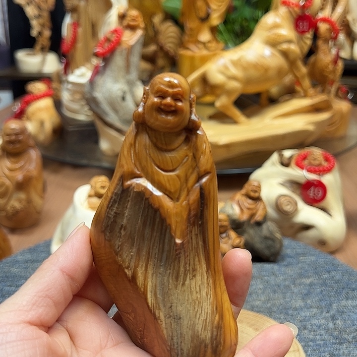 无事牌非洲檀香崖柏摆件