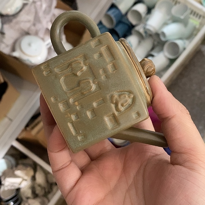 陶瓷艺术品及陶瓷制品