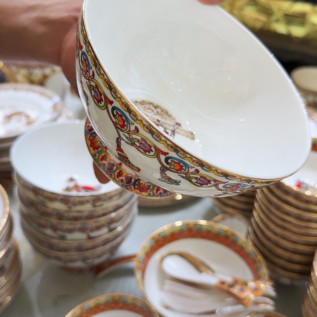 瓷片骨瓷餐具陶瓷高温工厂清