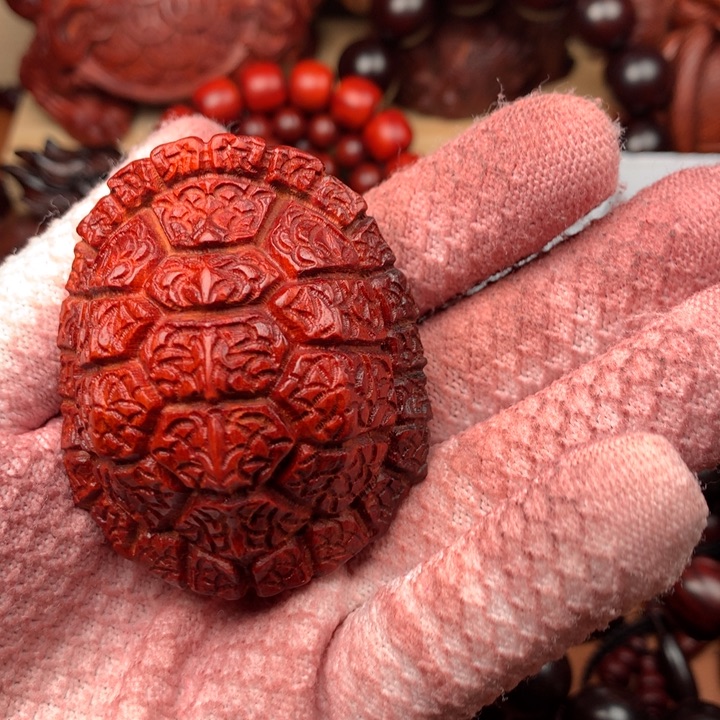 深***泉木顶泥鸡血红黑飘红富甲