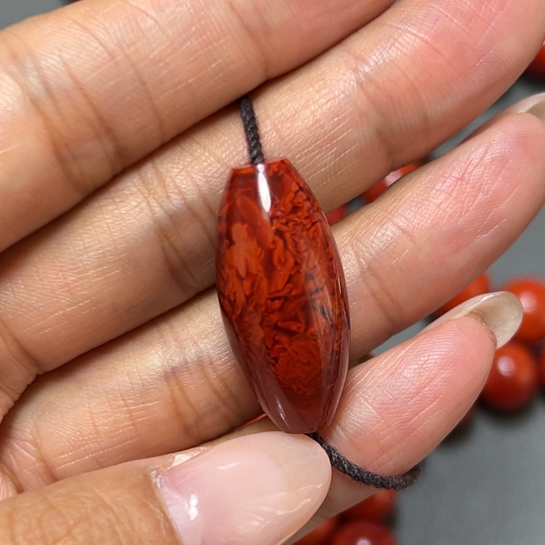 南红玛瑙未镶嵌手串 满妖火焰桶珠 约28.5mm 爆妖花