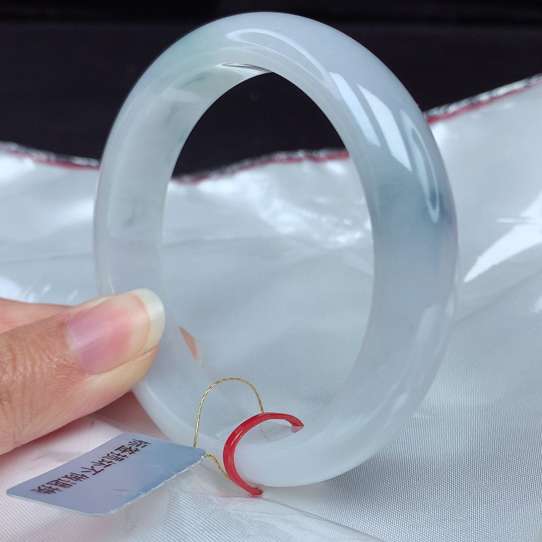 翡翠手镯未镶嵌用****357圈0506