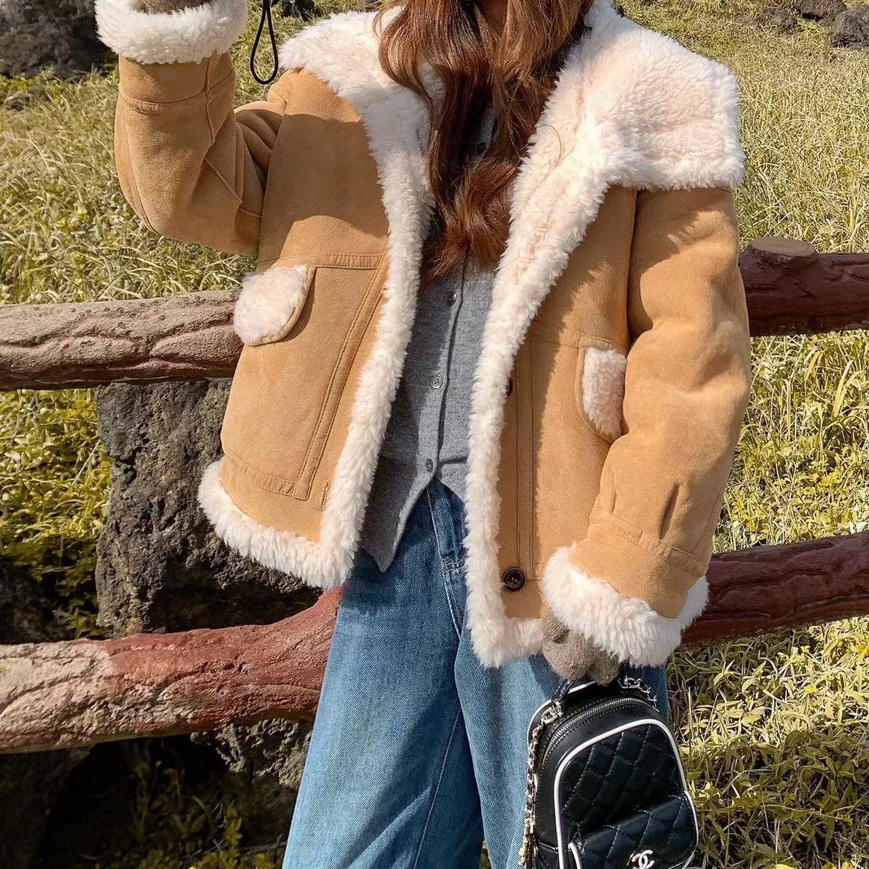 Z.X  韩系娃娃领毛毛外套  2570（C3↑）