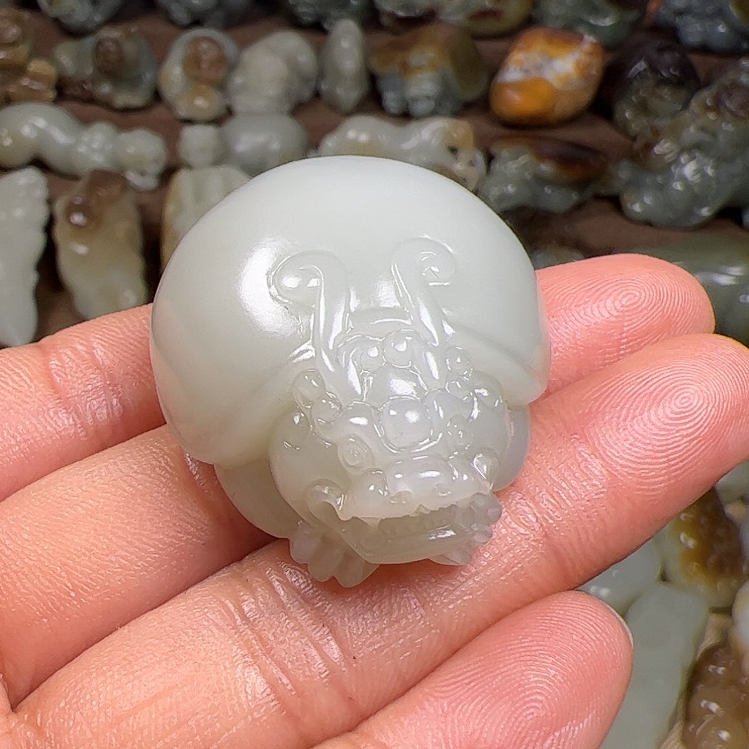 和田玉挂件未镶嵌