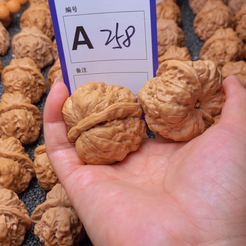 【闪购商品】桃核吊坠嘟*.你在一起就会觉得