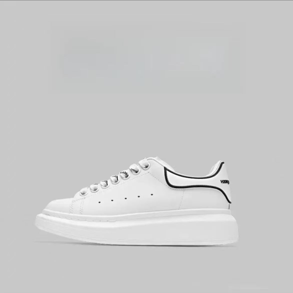 （专柜正品)25SS小白鞋 轻奢休闲鞋