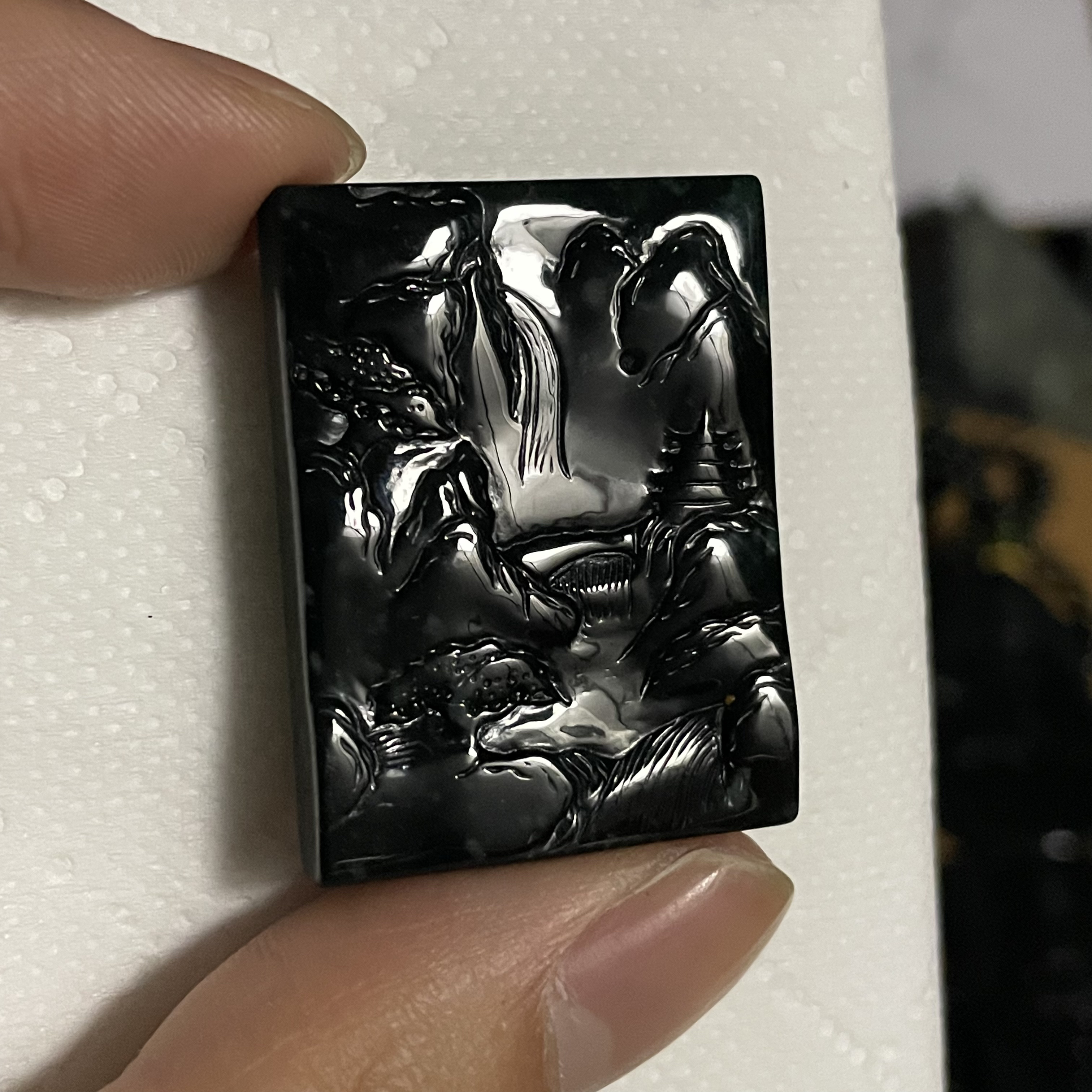 天然翡翠A货 山水牌q23