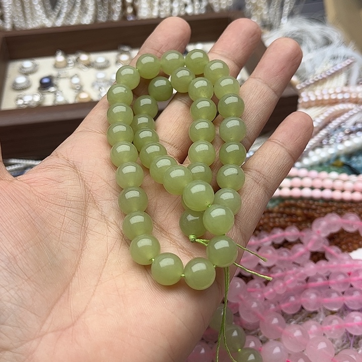 玛瑙/玉髓未镶嵌珠宝半成品一条10mm左右晴水