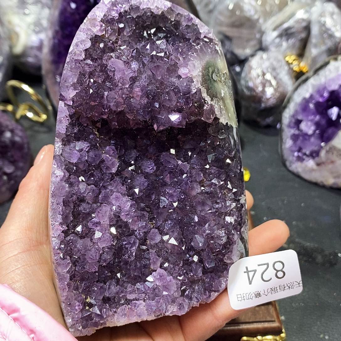 水晶大型摆件（非配饰）未镶嵌