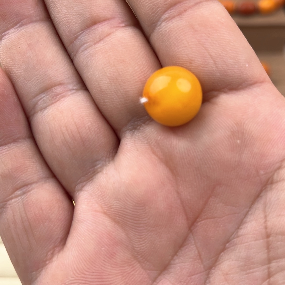 琥珀颈饰未镶嵌热*