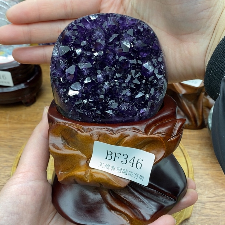 紫晶大型摆件（非配饰）未镶嵌