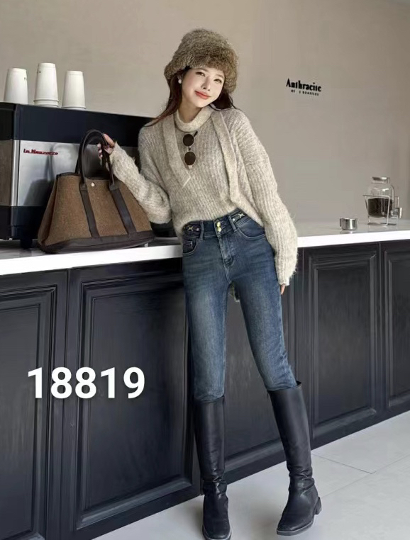 18819 气质时尚百搭高弹冬季加绒小脚裤