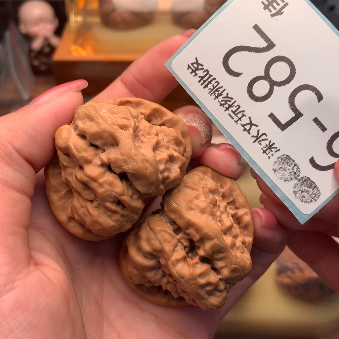 文玩核桃把件44蛤蟆头