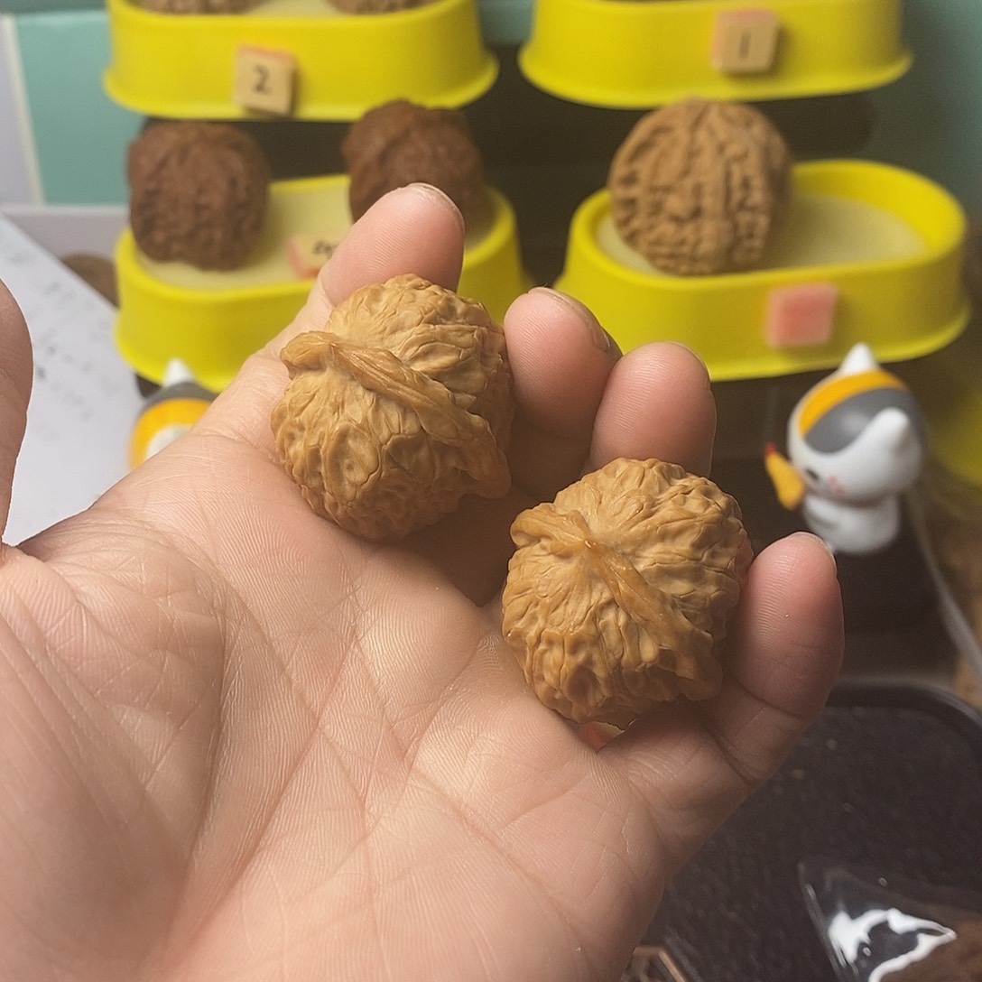 文玩核桃吊坠石门元宝34