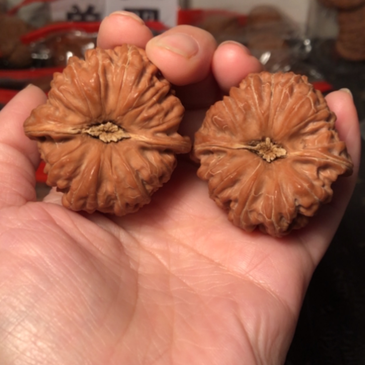 【闪购商品】文玩核桃把件T*平谷凹底44