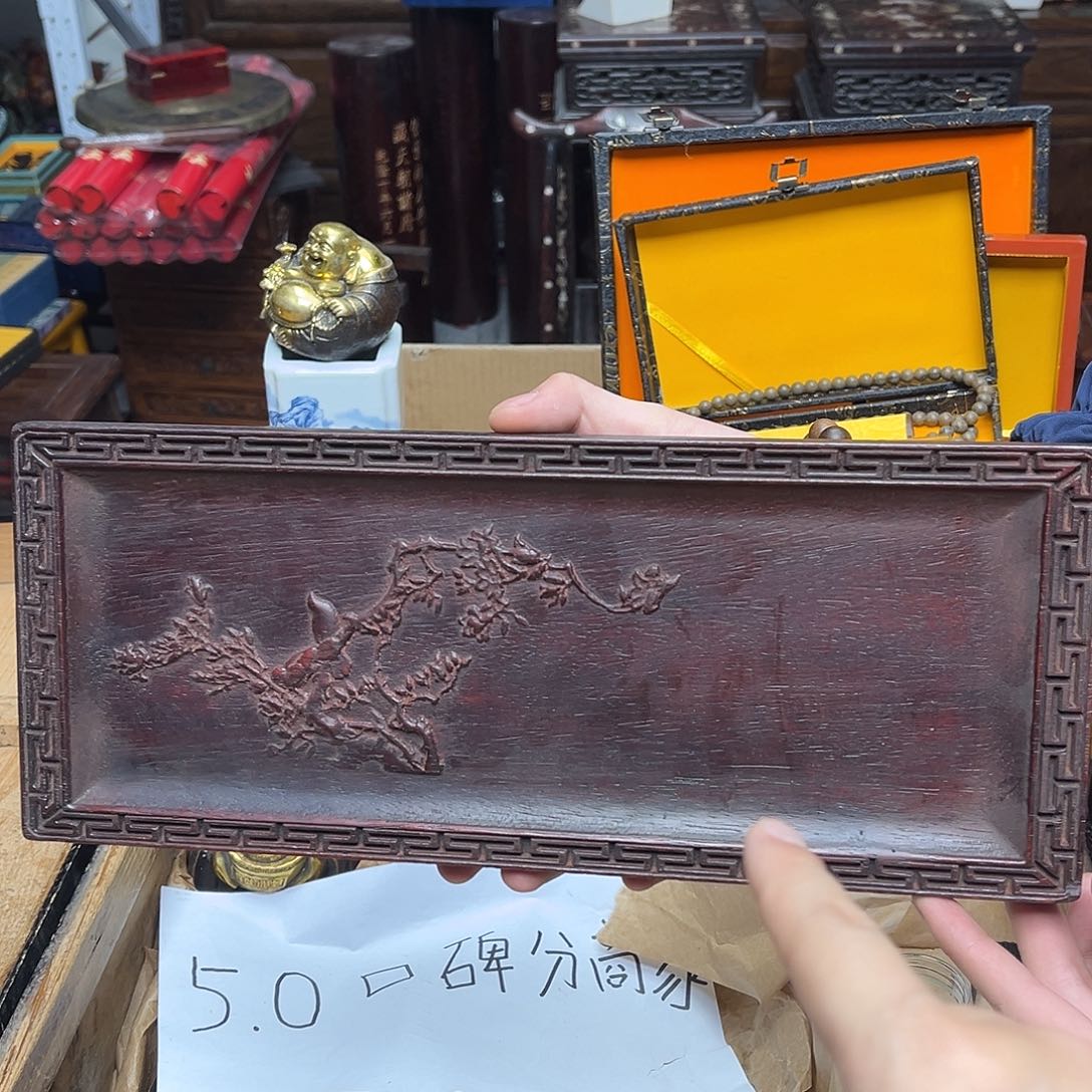 大叶紫檀（黑酸枝木类）