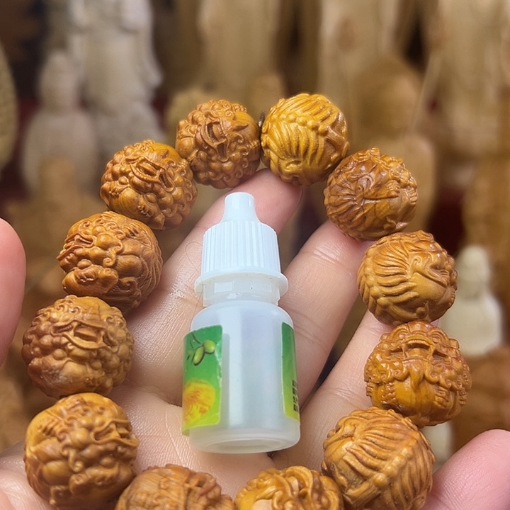 柏木（崖柏）崖柏雕貔貅手串