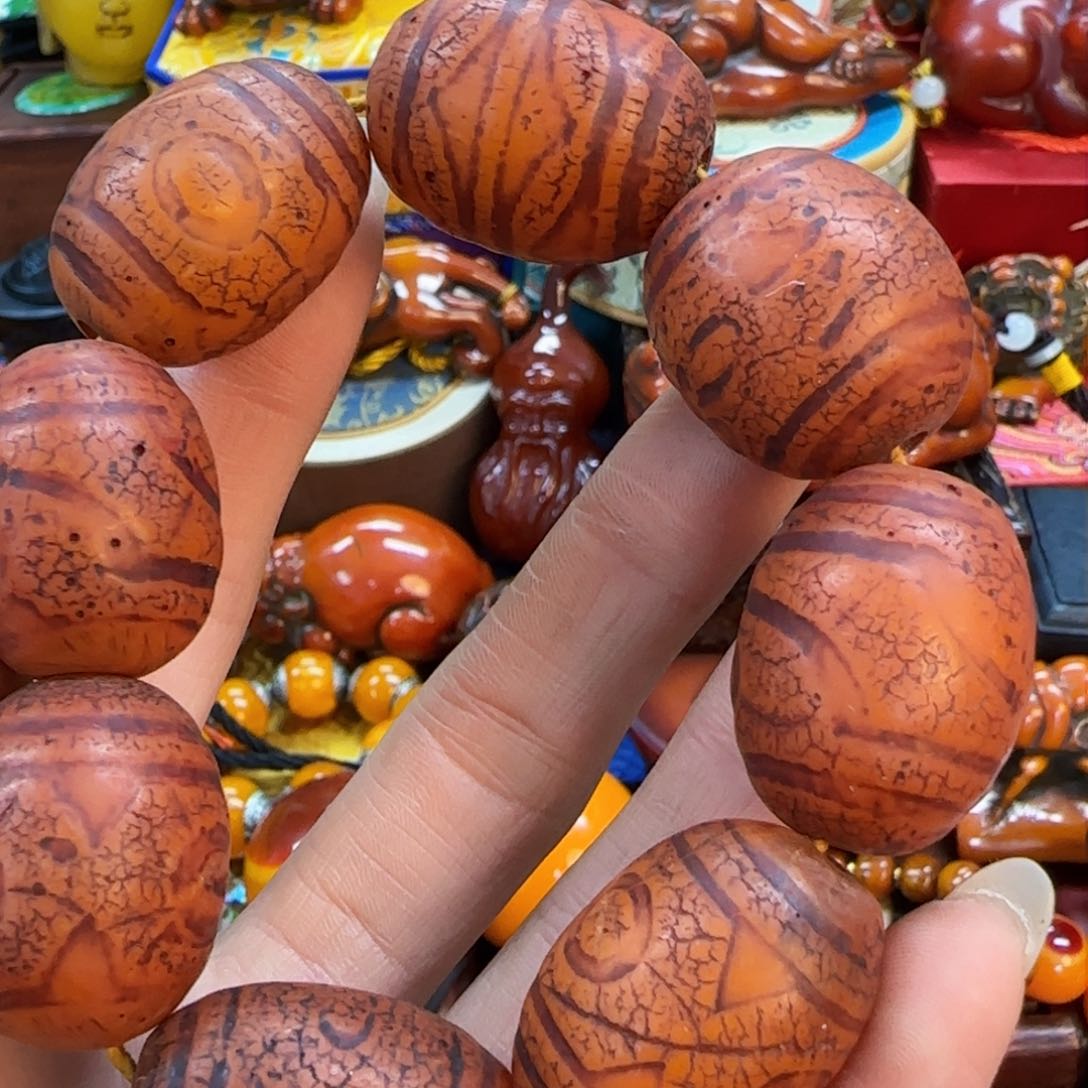 蜜蜡裸石未镶嵌卓玛推荐