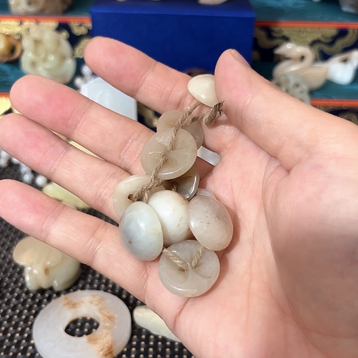 飞***光和田玉未镶嵌吊坠(不含链)