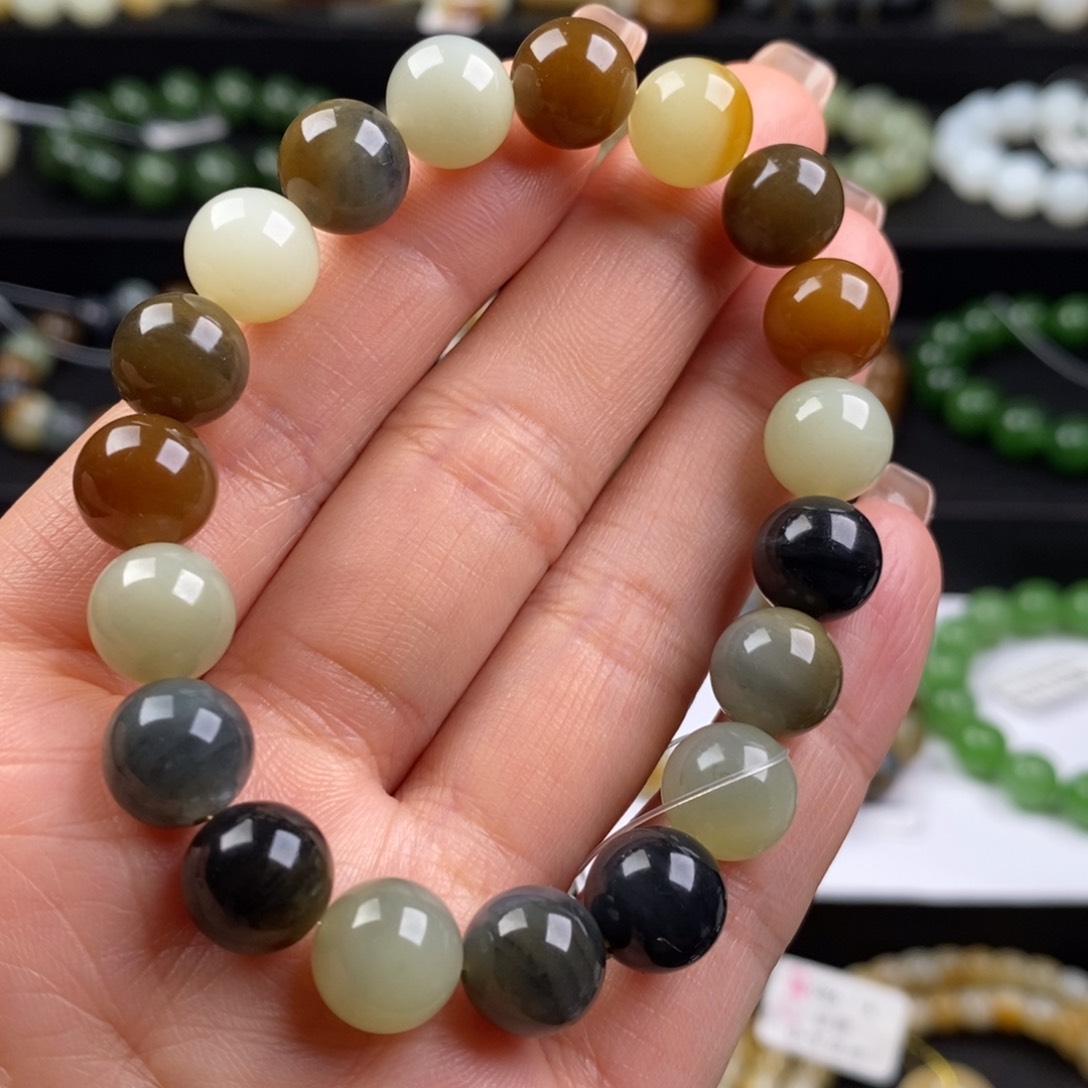 和田玉手串未镶嵌