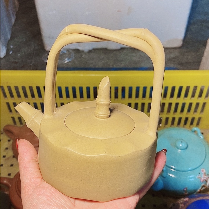 紫砂茶杯宜兴紫砂手工制作