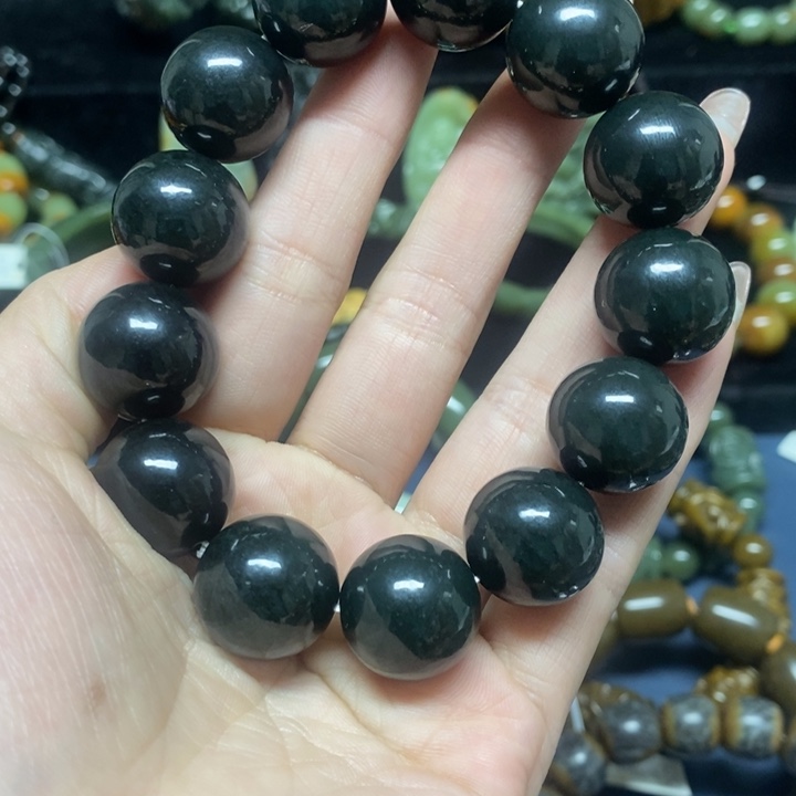 和田玉珠宝奇石未镶嵌