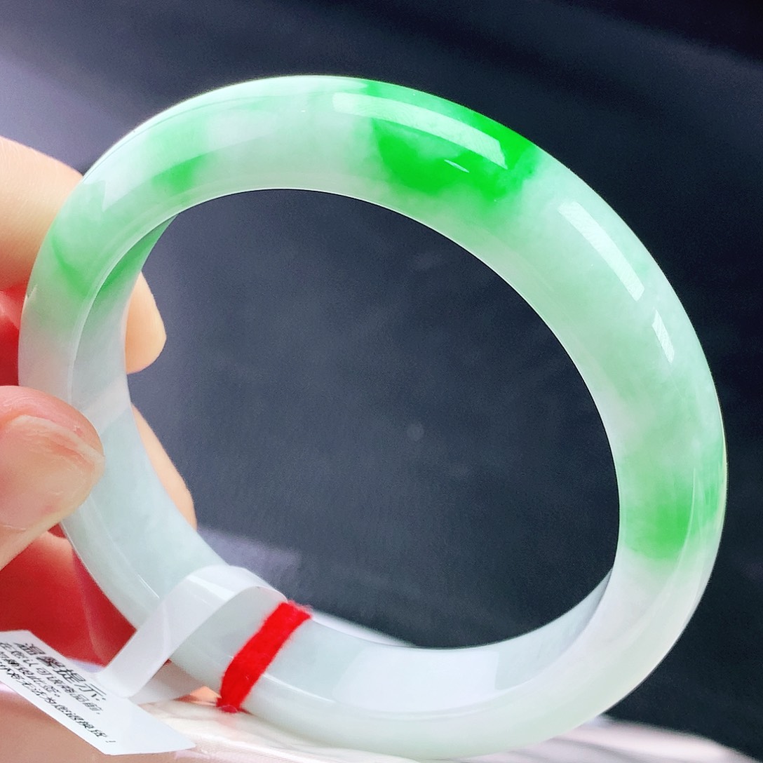 未镶嵌手镯翡翠57圈