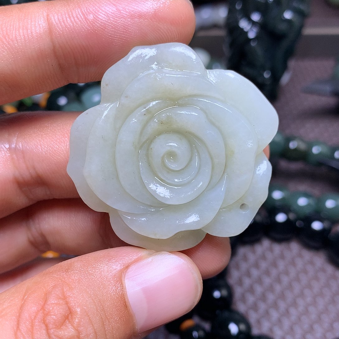 【闪购商品】和田玉未镶嵌颈饰