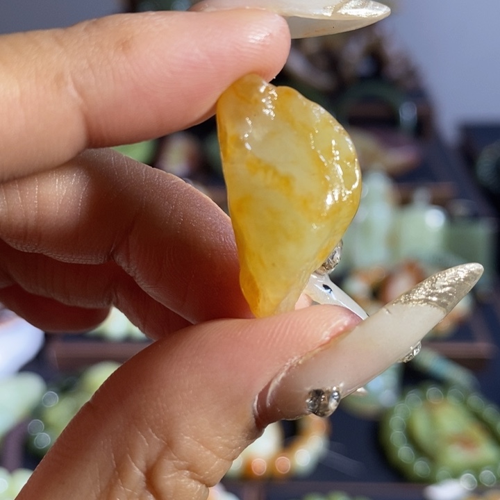 和田玉未镶嵌吊坠(不含链)