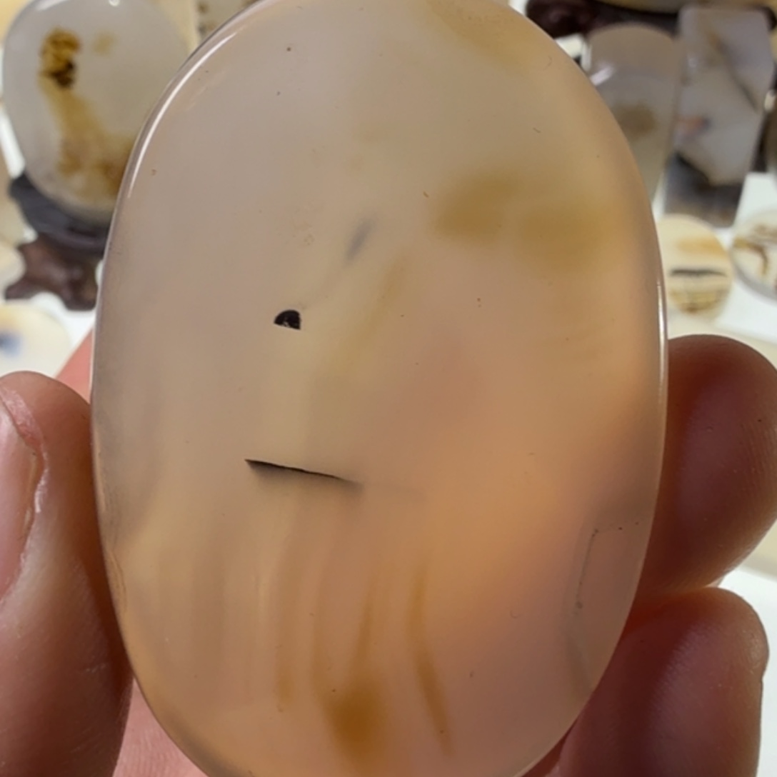 玛瑙/玉髓未镶嵌珠宝半成品