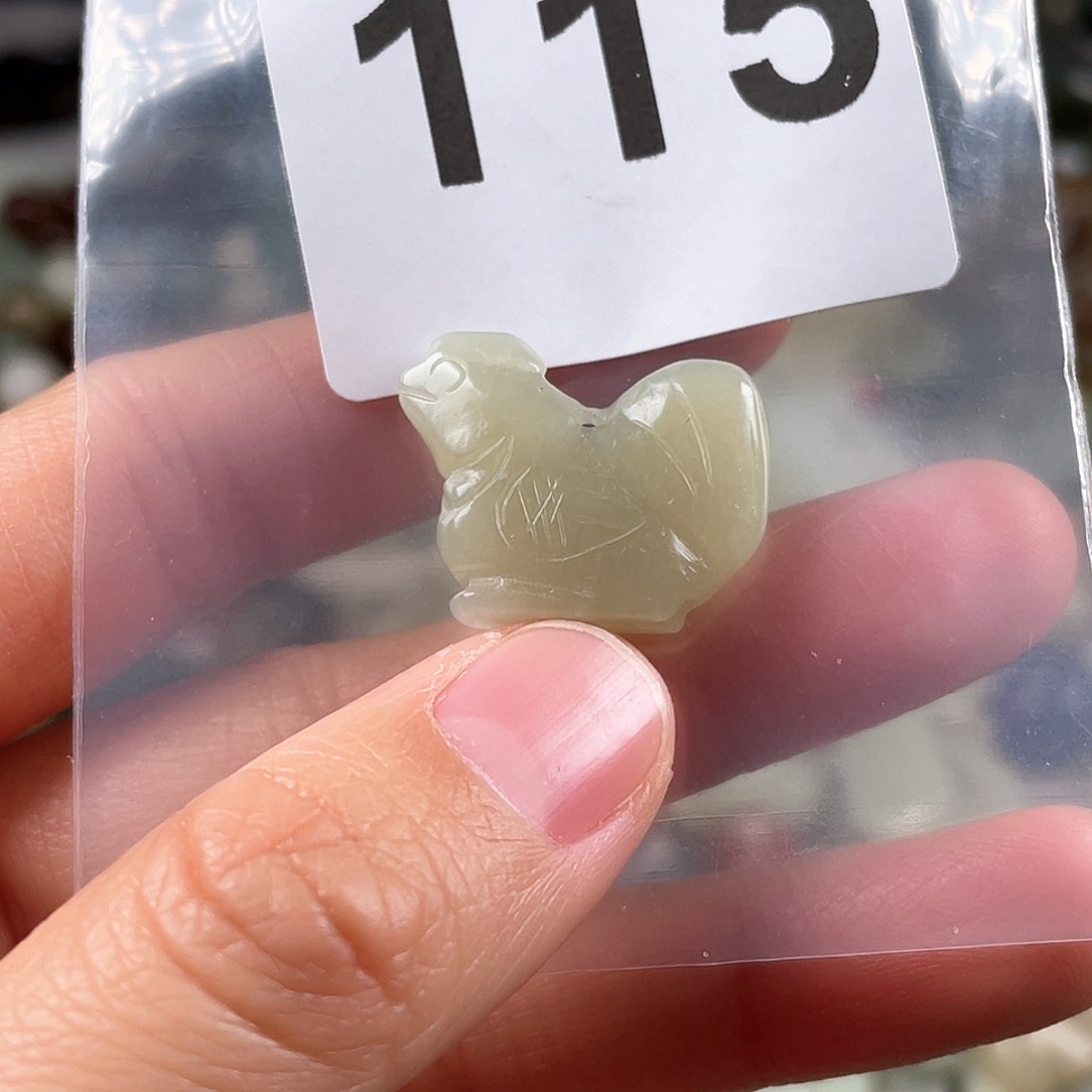 和田玉（糖玉）颈饰未镶嵌