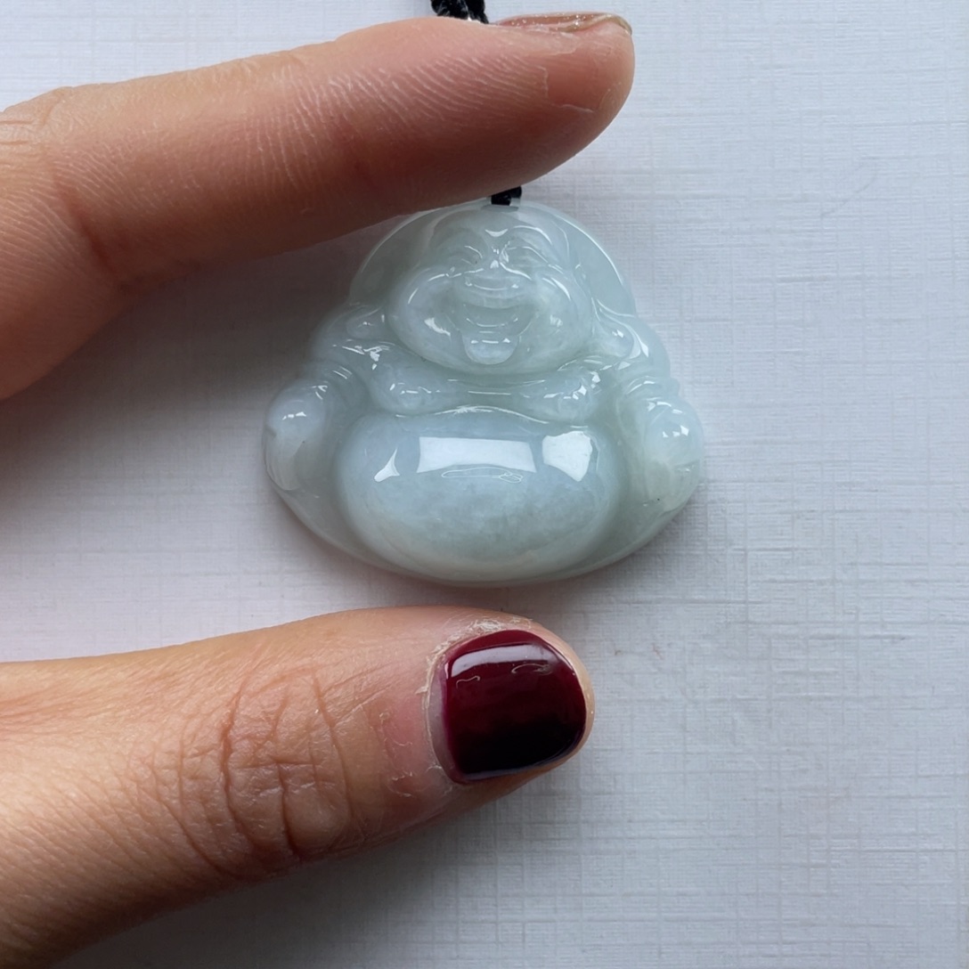 财***女翡翠未镶嵌颈饰佛公