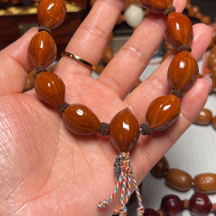 手串/手链橄榄核红魔