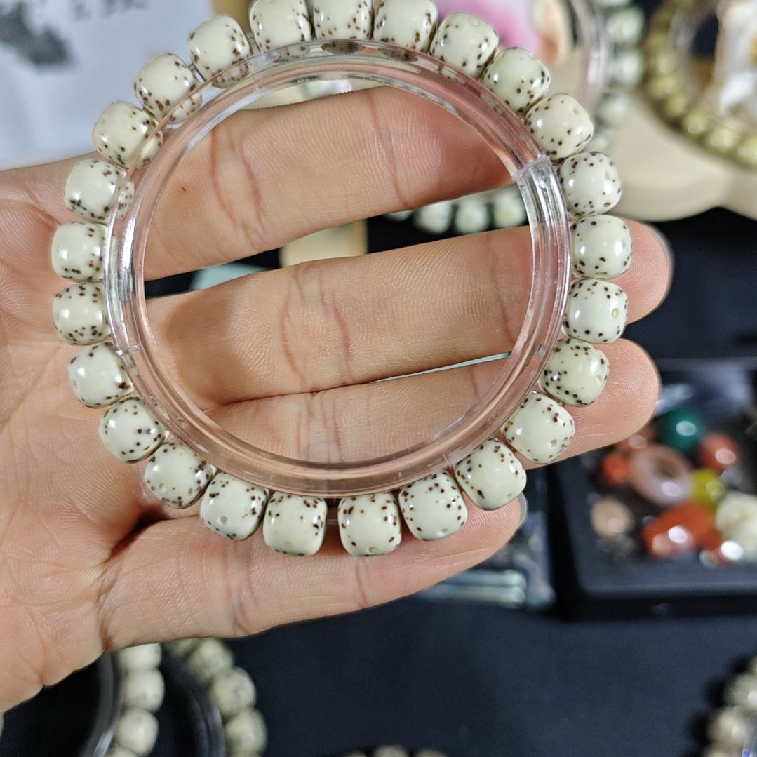 ****手串星月菩提通体9留白背面牛牛牛