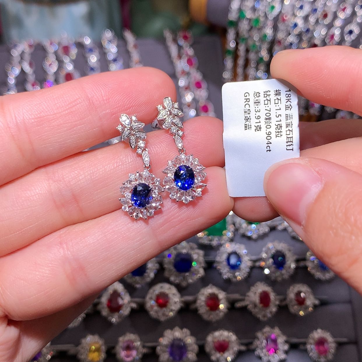 【闪购商品】蓝宝石耳钉18K金镶嵌