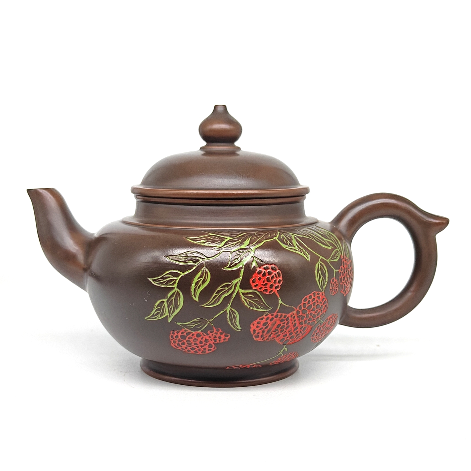 容量约250亳升，坭兴陶茶具笑樱壶