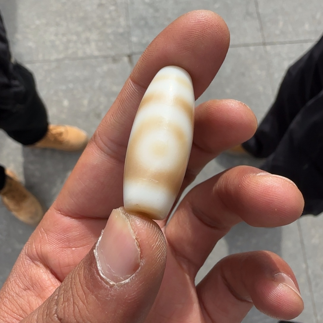 小***子格萨推荐藏传一件