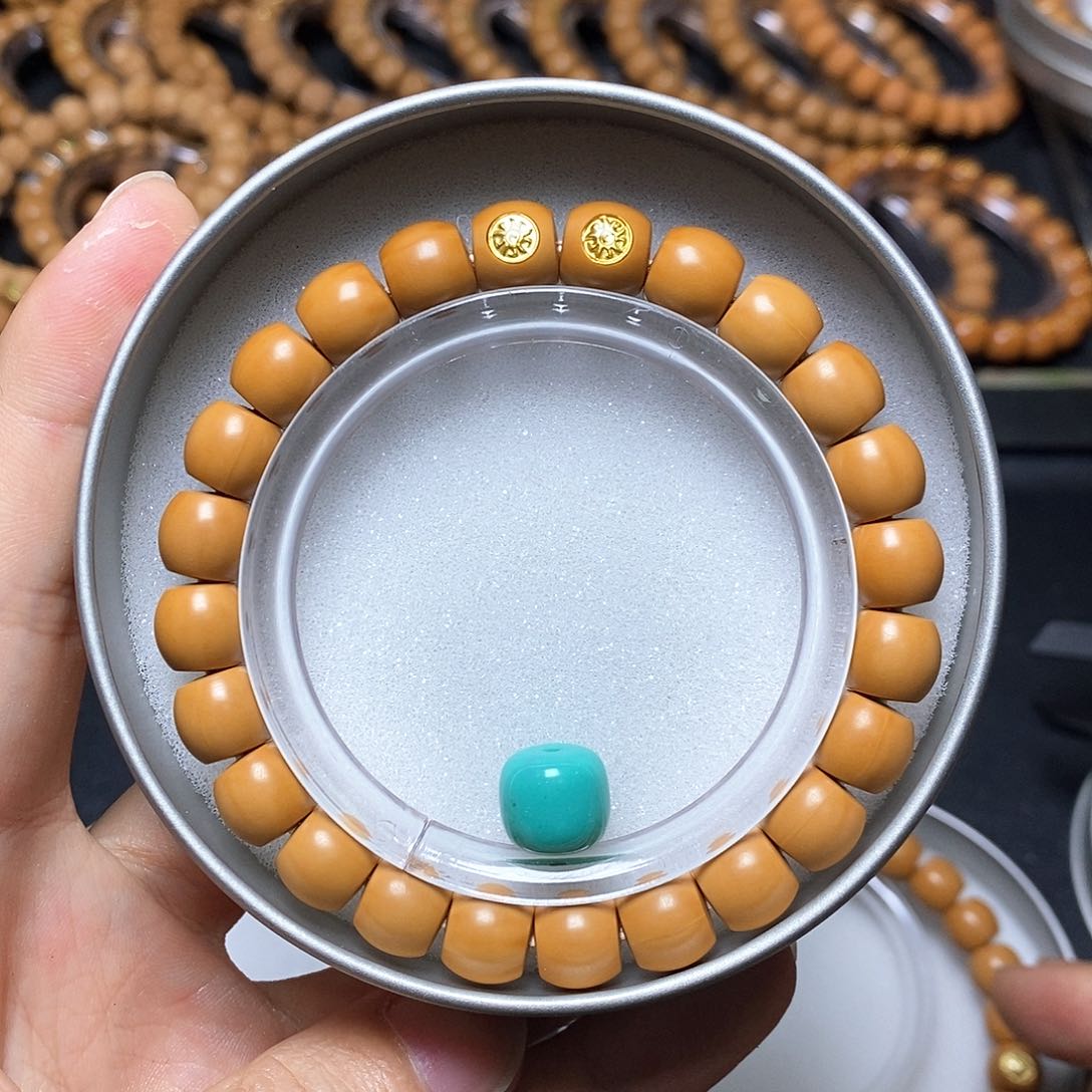 猴头核桃手串双18k金标毕业直切尺寸10左右全品71号