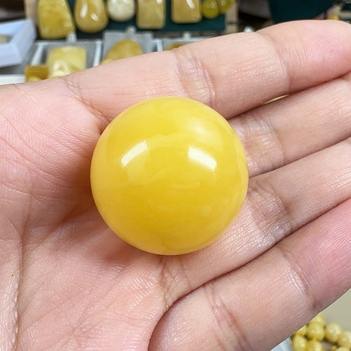 蜜蜡珠宝奇石未镶嵌