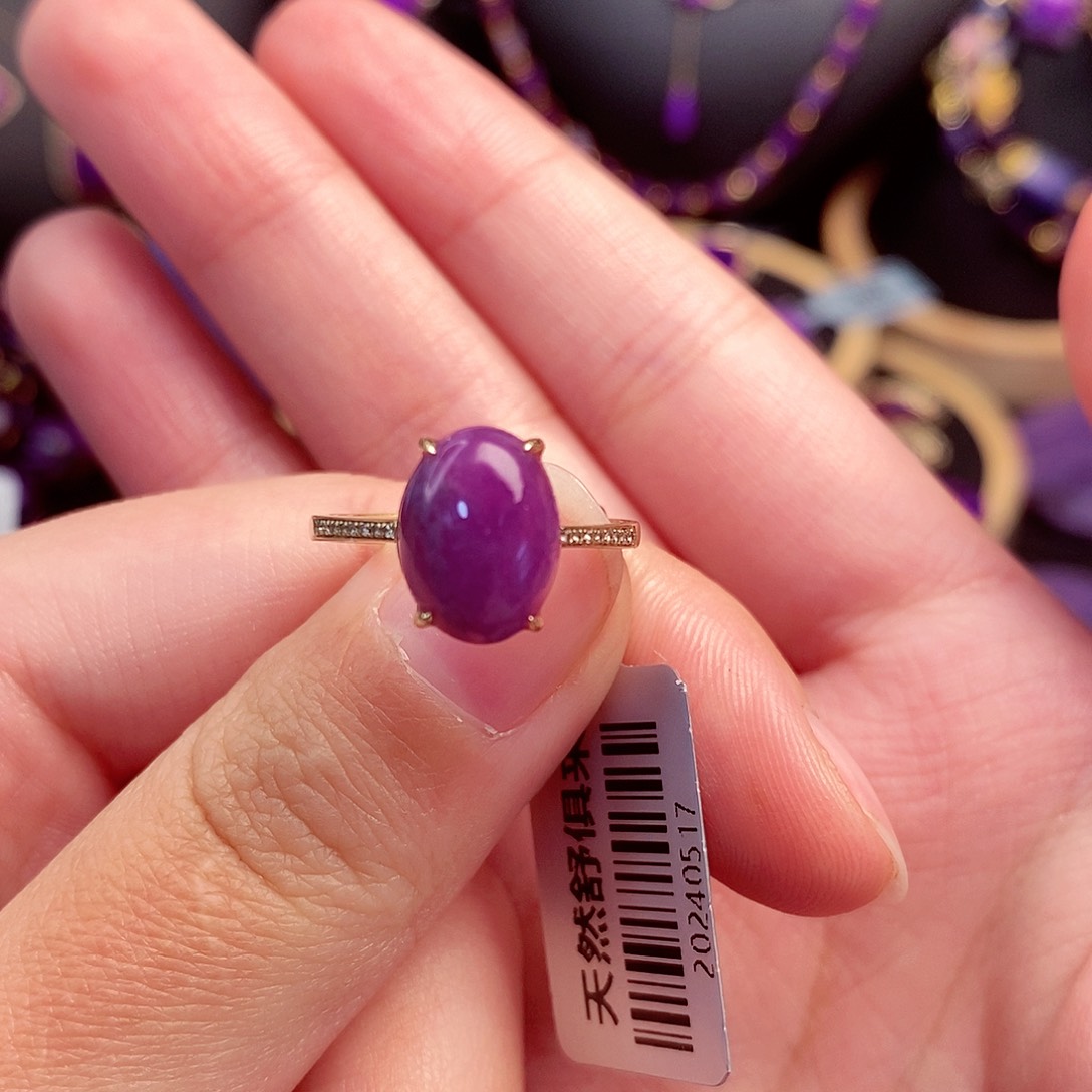 苏纪石（舒俱来）戒指18K金镶嵌