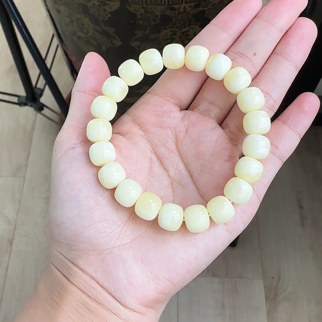 琥珀未镶嵌颈饰11MＭ 特价清仓