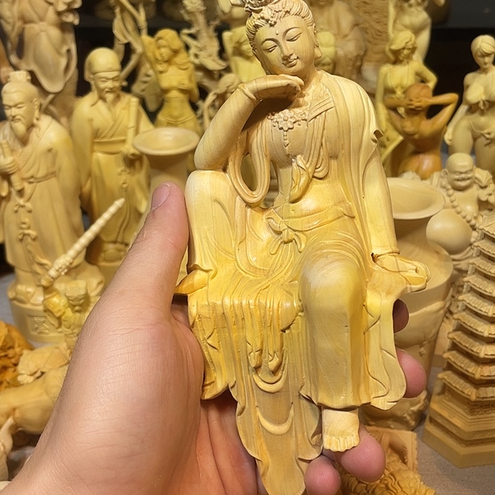 黄杨木大号水月观自在