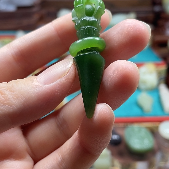 苏***叔和田玉未镶嵌挂件