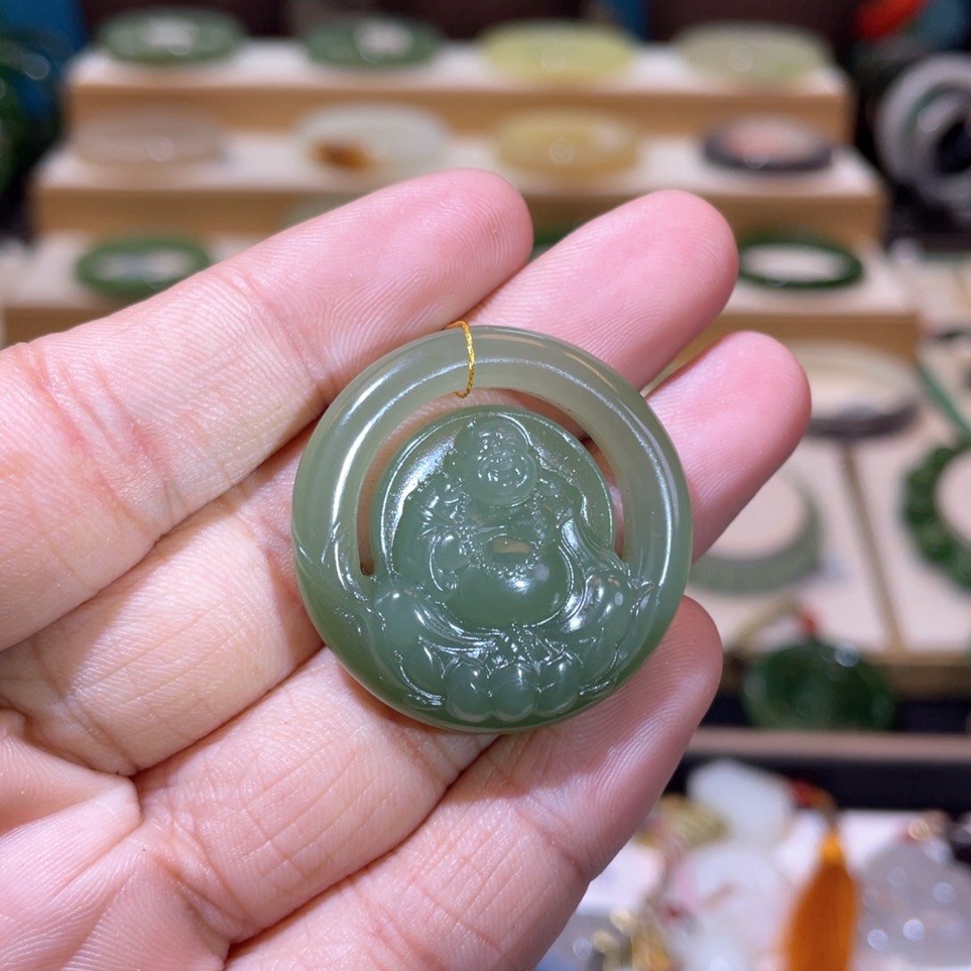 和田玉高冰晴水佛牌未镶嵌